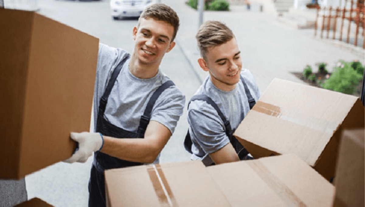 Packing Helper Jobs In Dubai 2024