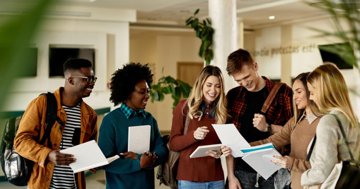 Want To Study in Australia with Admissions Scholarships